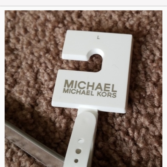 MK LOGO FANNYPACK BAG NWT SIZE LG - Picture 2 of 5